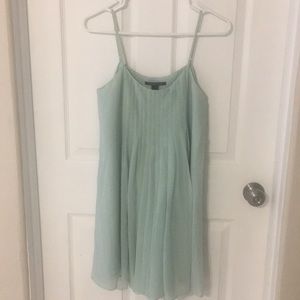 Mint Dress VS Size XS but fits like a small